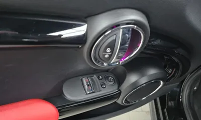 MINI Cooper 2020, 44452 км, за 15146.58 USD - фото 29
