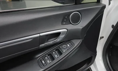 Hyundai Sonata 2022, 155671 км, за 11034.03 USD - фото 17