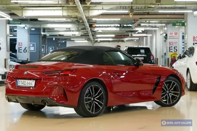 BMW Z4 2021, 82000 км, за 24090.85 USD