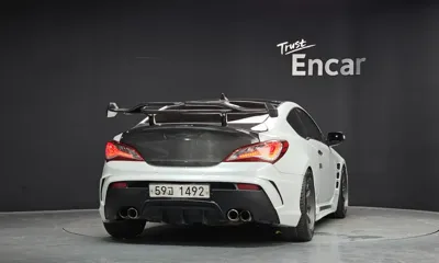 Hyundai Genesis 2014, 83812 км, за 9977.68 USD