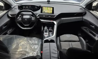 Peugeot 5008 2018, 100295 км, за 9254.37 USD - фото 7