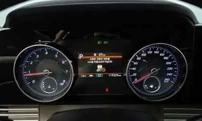Hyundai Grandeur 2021, 119329 км, за 12096.78 USD - фото 8