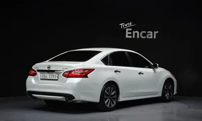 Nissan Altima 2017, 134850 км, за 2990.31 USD