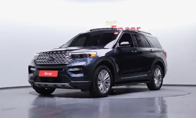 Ford Explorer · 2022 год
