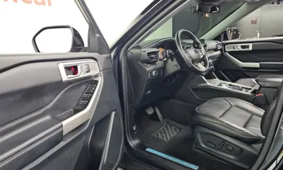 Ford Explorer 2022, 43531 км, за 20198.66 USD - фото 10