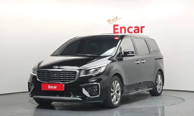 Kia Canival · 2019 год