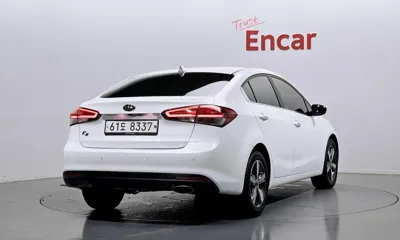 Kia K3 2018, 104522 км, за 5883.13 USD