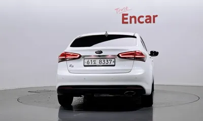 Kia K3 2018, 104522 км, за 5883.13 USD