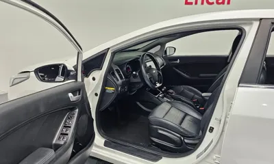 Kia K3 2018, 104522 км, за 5883.13 USD - фото 11
