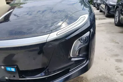 Hongqi E-QM5 2025, 100 км, за 18779 USD - фото 8