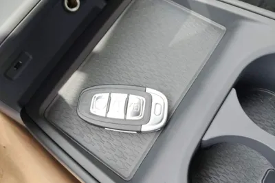 Hongqi E-QM5 2025, 100 км, за 18779 USD - фото 23