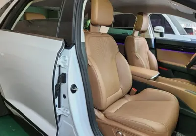 Hyundai Grandeur 2024, 23491 км, за 27680.8 USD
