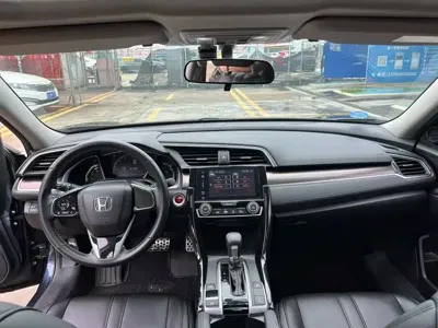 Honda Civic 2021, 100000 км, за 8239.98 USD