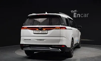 Kia Canival 2021, 108842 км, за 17847.71 USD
