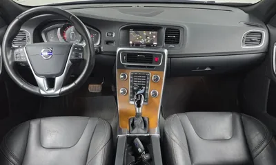 Volvo V60 2018, 109757 км, за 7159.74 USD - фото 7