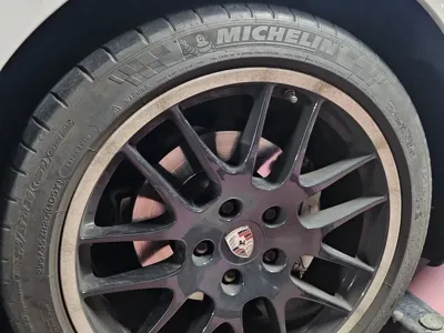 Porsche Panamera 2011, 190000 км, за 10744.28 USD