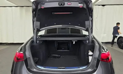 Mercedes-Benz S-Class 2022, 92187 км, за 47488.98 USD - фото 20