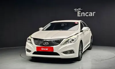 Hyundai Grandeur 2014, 115622 км, за 3907.28 USD