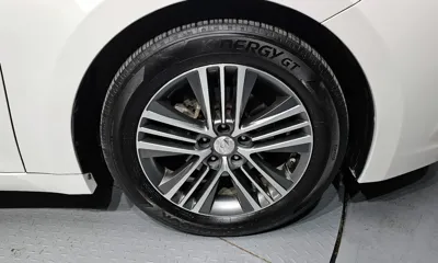 Hyundai Grandeur 2014, 115622 км, за 3907.28 USD