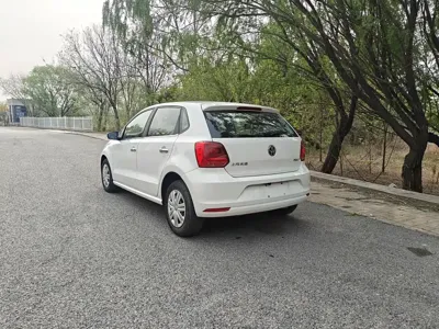 Volkswagen Polo 2018, 56000 км, за 5267.7 USD - фото 10