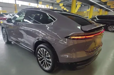 Nio EC6 2025, 10800 км, за 40104 USD