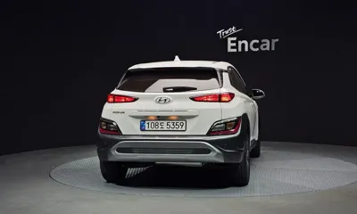 Hyundai Kona 2023, 60224 км, за 14013.76 USD