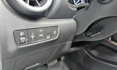 Hyundai Kona 2023, 60224 км, за 14013.76 USD - фото 27