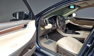 Hyundai Grandeur 2019, 121950 км, за 11661.24 USD - фото 10