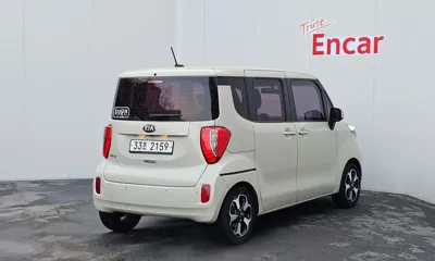 Kia Ray 2014, 136898 км, за 4558.97 USD