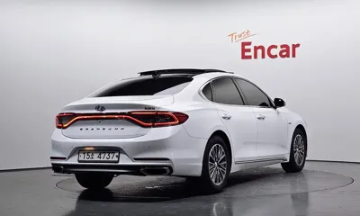 Hyundai Grandeur 2018, 161570 км, за 9425.99 USD