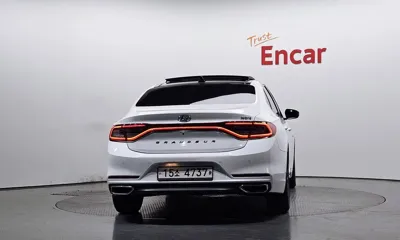 Hyundai Grandeur 2018, 161570 км, за 9425.99 USD