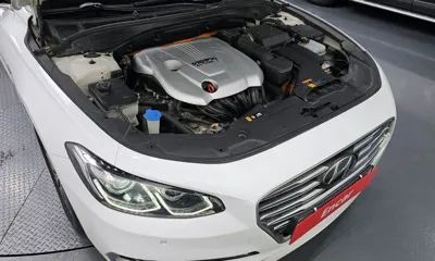 Hyundai Grandeur 2018, 161570 км, за 9425.99 USD
