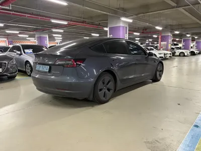 Tesla Model 3 2021, 103921 км, за 19764.69 USD