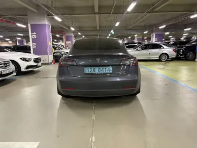 Tesla Model 3 2021, 103921 км, за 19764.69 USD
