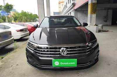 Volkswagen Sagitar 2019, 89400 км, за 9816 USD - фото 17