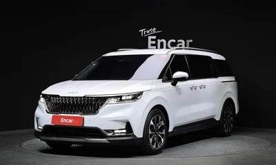 Kia Canival · 2023 год