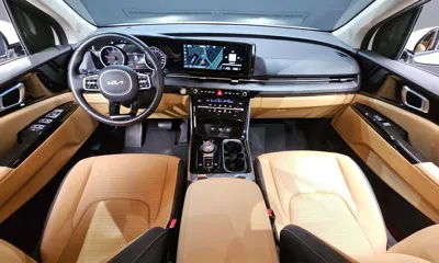 Kia Canival 2023, 66481 км, за 18051.73 USD - фото 7