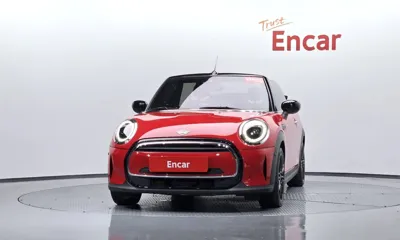 MINI Cooper Convertible 2024, 26849 км, за 19627.15 USD