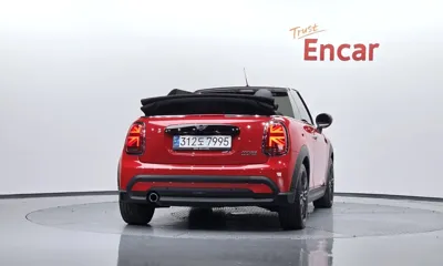 MINI Cooper Convertible 2024, 26849 км, за 19627.15 USD