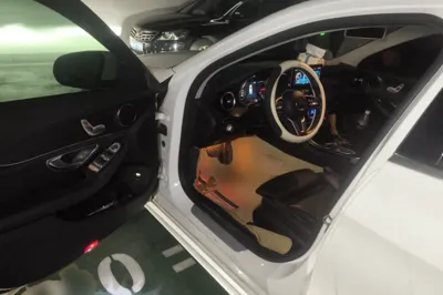 Mercedes-Benz C-Class 2019, 77200 км, за 15471 USD - фото 16