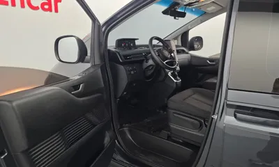 Hyundai Staria 2022, 115871 км, за 12800.32 USD - фото 10