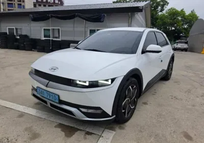 Hyundai Ioniq5 2023, 33071 км, за 4368.46 USD