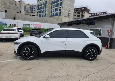 Hyundai Ioniq5 2023, 33071 км, за 4368.46 USD