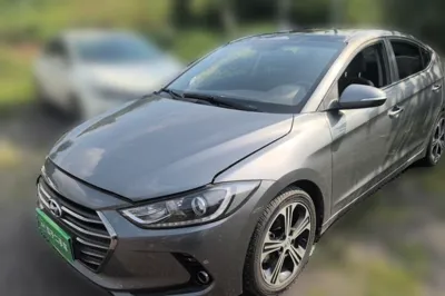 Hyundai Elantra (6th Generation · 2018 год