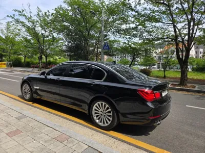 BMW 7-Series 2015, 160581 км, за 9780.75 USD