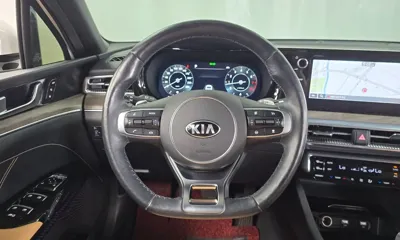 Kia K5 2020, 85938 км, за 14375.74 USD - фото 12