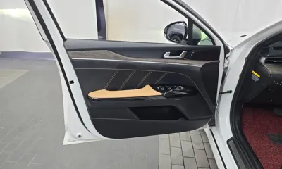 Kia K5 2020, 85938 км, за 14375.74 USD - фото 24
