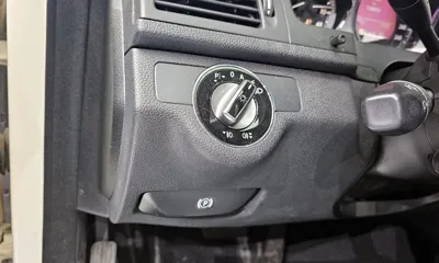 Mercedes-Benz C-Class 2010, 130057 км, за 2496.06 USD - фото 16