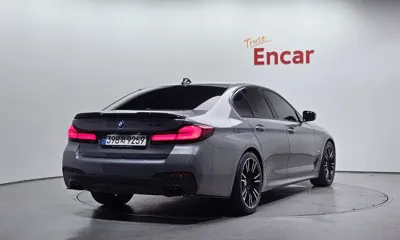 BMW 5-Series 2023, 68977 км, за 25547.67 USD