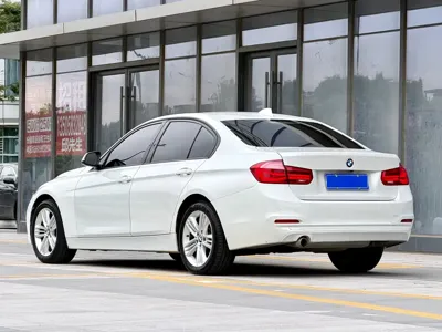 BMW 3 Series 2018, 91000 км, за 8381.36 USD